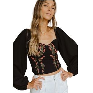 Promesa Black Cropped Sweetheart Top with Floral Embroidery